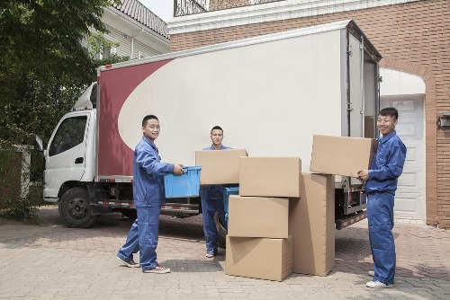 Moving van and packing support for a local St Helier relocation